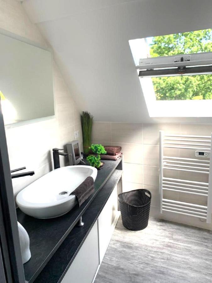 Logement Entier Saint Malo Vue Mer, Proche Ferry, Commerces Et Plage Solidor 50 M Exterior foto