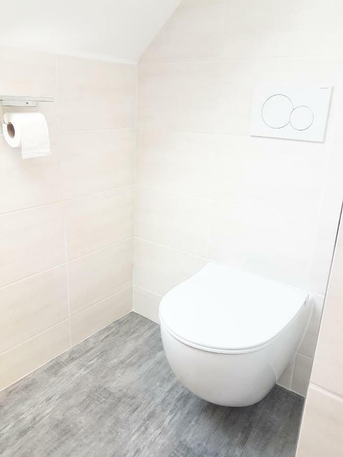 Logement Entier Saint Malo Vue Mer, Proche Ferry, Commerces Et Plage Solidor 50 M Exterior foto